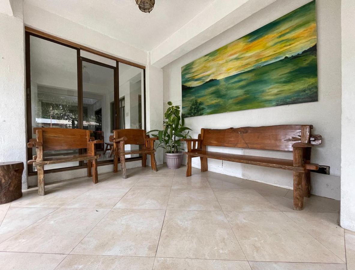 Akkaw Baler Hometel Екстериор снимка